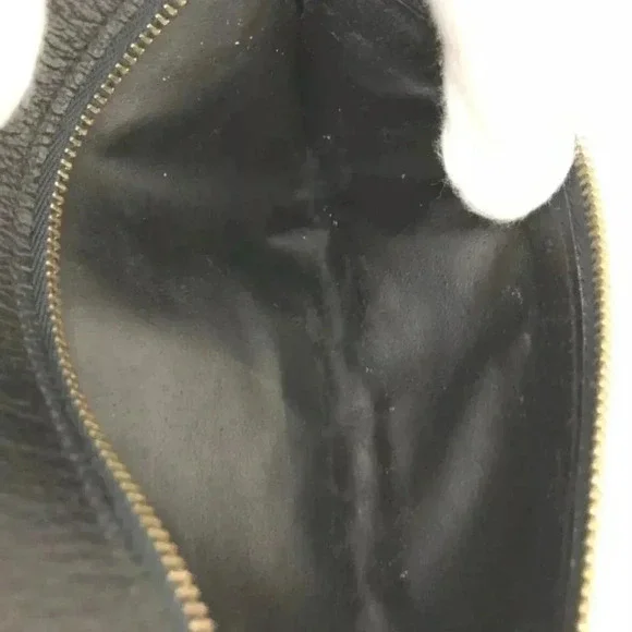 Louis Vuitton Leather Pouch Bag - Picture 2 of 8